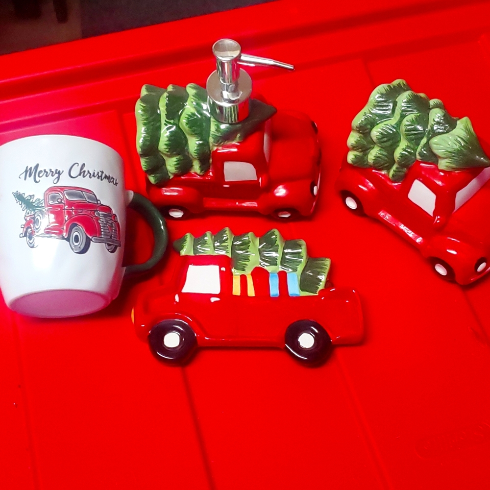 Red truck holiday decor set of 4